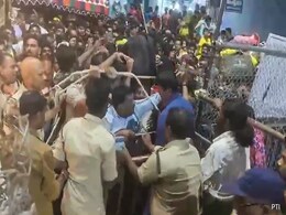 "Overwhelming Rush Of Pilgrims": Witnesses Recall Tirupati Stampede "Overwhelming Rush Of Pilgrims": Witnesses Recall Tirupati Stampede