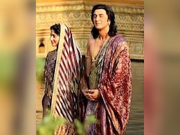 रामायण पार्ट 1 के सेट से वायरल हुईं तस्वीरें, माता सीता के लुक में जंचीं साई पल्लवी, तो कुछ ऐसे लगे राम बने रणबीर रामायण पार्ट 1 के सेट से वायरल हुईं तस्वीरें, माता सीता के लुक में जंचीं साई पल्लवी, तो कुछ ऐसे लगे राम बने रणबीर