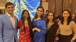 Deepika Padukone's Unseen Pics With Family From <i>Chhapaak</i> Screening
