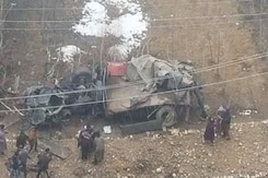 3 Soldiers Die As Army Vehicle Falls Into Gorge In Jammu And Kashmir 3 Soldiers Die As Army Vehicle Falls Into Gorge In Jammu And Kashmir