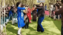Seoni Collector Dance Video: बच्चों संग जमकर थिरकी कलेक्टर संस्कृति जैन, डांस का वीडियो हुआ वायरल