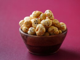 Obsessed With Uncle Chipps? Here's A Healthier Makhana Version You'll Love Obsessed With Uncle Chipps? Here's A Healthier Makhana Version You'll Love