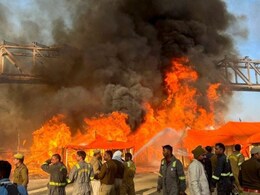 महाकुंभ में लगी आग पर पाया गया काबू, कई टेंट जलकर राख, सीएम योगी ने लिया संज्ञान महाकुंभ में लगी आग पर पाया गया काबू, कई टेंट जलकर राख, सीएम योगी ने लिया संज्ञान