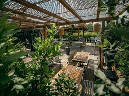 10 Garden Restaurants In Delhi-NCR To Soak Up The Winter Sun 10 Garden Restaurants In Delhi-NCR To Soak Up The Winter Sun