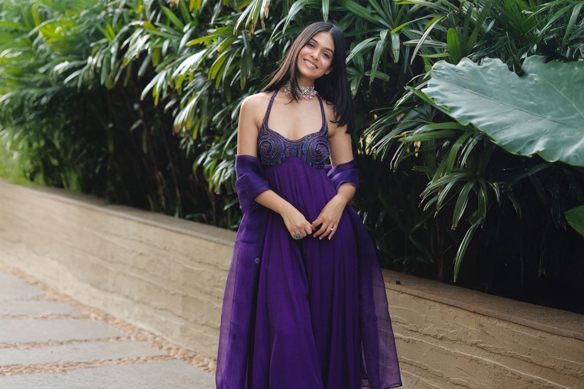 Kinnari Jain's Top Picks for a Show-Stopping Holiday Party Outfit Kinnari Jain's Top Picks for a Show-Stopping Holiday Party Outfit