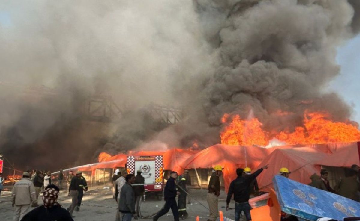 सबकुछ जल गया लेकिन मां गंगा पर कम नहीं हुआ विश्‍वास, जानिए महाकुंभ में लगी आग पर क्‍या बोले चश्‍मदीद