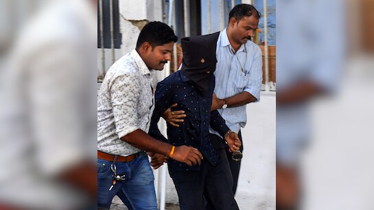 सैफ के हमलावर के चेहरे का सच सामने आ जाएगा... जानिए क्या है FRT टेस्ट