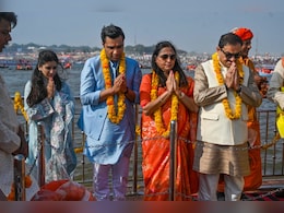 अद्भुत, अद्वितीय, अलौकिक... महाकुंभ पहुंचे गौतम अदाणी ने कहा- मां गंगा का आशीर्वाद हम सभी पर बना रहे