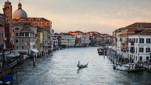 Influencers' Travel 'Hack' For Cheaper Gondola Rides In Venice Angers Locals