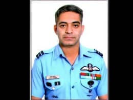 बेहद कम रोशनी और खूंखार लुटेरे... सोमालिया के समंदर में MARCOs को उतारने वाले विंग कमांडर की बहादुरी की कहानी बेहद कम रोशनी और खूंखार लुटेरे... सोमालिया के समंदर में MARCOs को उतारने वाले विंग कमांडर की बहादुरी की कहानी