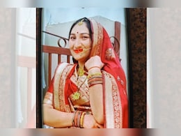 कोटाः पति के कहासुनी के बाद पत्नी ने उठाया खौफनाक कदम, रेलवे पटरी से लाश के टुकड़े उठा ले गए परिजन कोटाः पति के कहासुनी के बाद पत्नी ने उठाया खौफनाक कदम, रेलवे पटरी से लाश के टुकड़े उठा ले गए परिजन