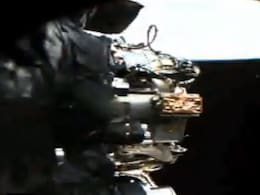 ISRO की स्पेस में बड़ी कामयाबी, पहली बार दो सैटेलाइट की कराई डॉकिंग ISRO की स्पेस में बड़ी कामयाबी, पहली बार दो सैटेलाइट की कराई डॉकिंग