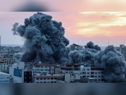 गाजा पट्टी में इजरायल के हवाई हमले में 11 फिलिस्तीनी नागरिकों की मौत गाजा पट्टी में इजरायल के हवाई हमले में 11 फिलिस्तीनी नागरिकों की मौत