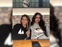 Reddit Users React To Kajol Looking Younger Than Daughter Nysa Devgan: 'I Thought It Was AI' Reddit Users React To Kajol Looking Younger Than Daughter Nysa Devgan: 'I Thought It Was AI'