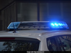 Drunk UP Man Jumps Into Yamuna After Throwing 2 Daughters Into River