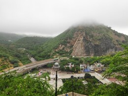 Rajasthan Weather: राजस्थान के डूंगरपुर में 27 डिग्री तक पहुंचा तापमान, मौसम विभाग ने बताया अगले दो दिन कैसी रहेगी सर्दी ?  