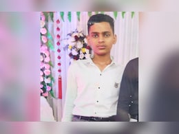 Delhi Teen Stabbed To Death Outside School After Fight With Classmate Delhi Teen Stabbed To Death Outside School After Fight With Classmate