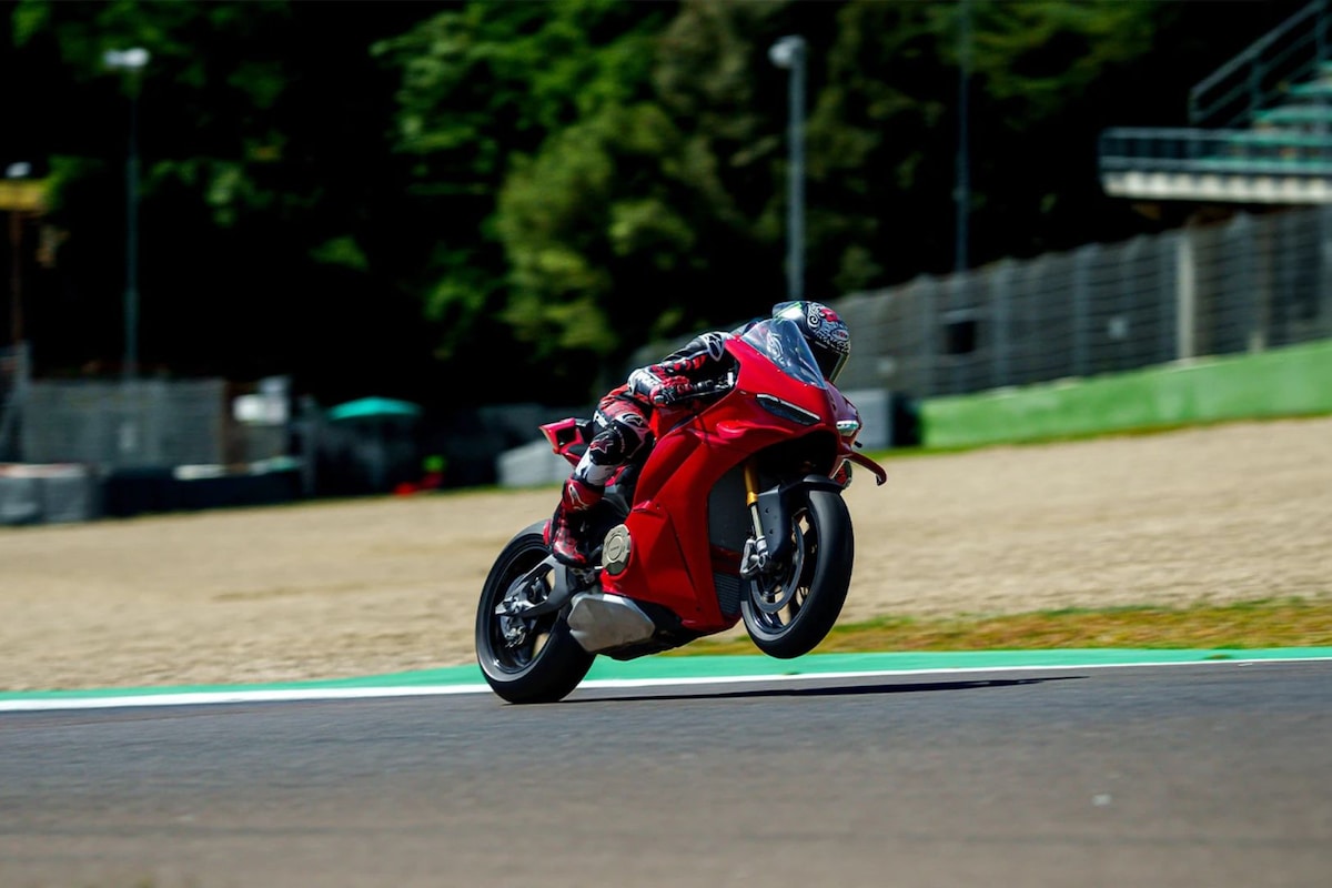 Ducati Working On Automatic Clutch Tech; Likely To Be Used In Racing As Well
