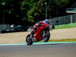 Seventh-Gen Ducati Panigale V4 Available For Bookings In India Seventh-Gen Ducati Panigale V4 Available For Bookings In India