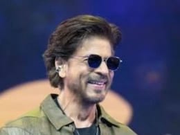 शाहरुख खान की फिल्म 'द किंग' पर काम हुआ तेज ? सिद्धार्थ आनंद की पोस्ट से अटकलें शुरू शाहरुख खान की फिल्म 'द किंग' पर काम हुआ तेज ? सिद्धार्थ आनंद की पोस्ट से अटकलें शुरू
