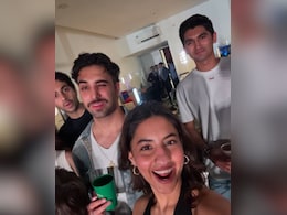 Coldplay Mumbai Concert: Not Only Navya Nanda, Suhana Khan's Rumoured Boyfriend Agastya Nanda's There As Well Coldplay Mumbai Concert: Not Only Navya Nanda, Suhana Khan's Rumoured Boyfriend Agastya Nanda's There As Well