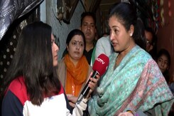 Know Your Candidate: Alka Lamba Takes On AAP And BJP In Kalkaji's Prestige Battle Know Your Candidate: Alka Lamba Takes On AAP And BJP In Kalkaji's Prestige Battle