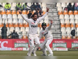 PAK vs WI: नौमान अली का ऐतिहासिक रिकॉर्ड, 73 साल के इतिहास में पहली बार हुआ ऐसा कारनामा, विश्व क्रिकेट हैरत में PAK vs WI: नौमान अली का ऐतिहासिक रिकॉर्ड, 73 साल के इतिहास में पहली बार हुआ ऐसा कारनामा, विश्व क्रिकेट हैरत में