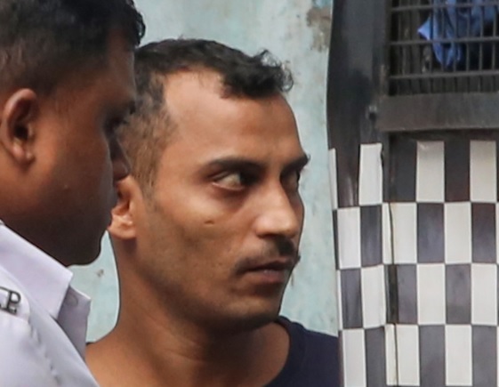 RG कर रेप-हत्&zwj;या मामले में हाई कोर्ट पहुंची बंगाल सरकार, संजय रॉय के लिए मांगी मौत की सजा