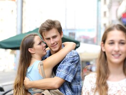 हर झूठे आदमी में होती हैं ये 5 आदतें, आज जान लें कैसे आंखों में देखकर हो सकती है झूठे इंसान की पहचान