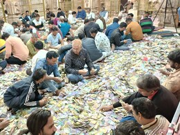 Rajasthan: राजस्थान के इस मंदिर में भगवान को बिजनेस पार्टनर बनाते हैं व्यापारी,  मंदिर को देते हैं प्रॉफिट का हिस्सा Rajasthan: राजस्थान के इस मंदिर में भगवान को बिजनेस पार्टनर बनाते हैं व्यापारी,  मंदिर को देते हैं प्रॉफिट का हिस्सा