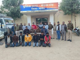 Nagaur News: SBI एटीएम काटने के मामले में पुलिस के हत्थे चढ़े बदमाश, भागने के लिए किया था ट्रक का इस्तेमाल Nagaur News: SBI एटीएम काटने के मामले में पुलिस के हत्थे चढ़े बदमाश, भागने के लिए किया था ट्रक का इस्तेमाल