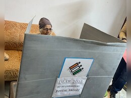 AAP's Big Charge On 'Vote-From-Home' For Elderly, Poll Body's Response AAP's Big Charge On 'Vote-From-Home' For Elderly, Poll Body's Response