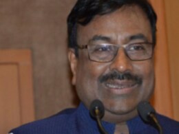 'गंगेत स्नान केल्यानं त्वाचारोग होतो', मुनगंटीवार यांनी दिलं स्पष्टीकरण