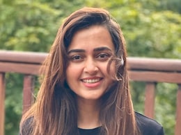 तेजस्वी प्रकाश की डिश चखकर फराह खान ने कह दी ये बात, टेंशन में आकर एक्ट्रेस का हाल-बेहाल! तेजस्वी प्रकाश की डिश चखकर फराह खान ने कह दी ये बात, टेंशन में आकर एक्ट्रेस का हाल-बेहाल!