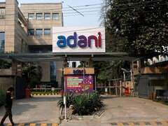 अदाणी एनर्जी को मिले 2 नए ट्रांसमिशन प्रोजेक्ट, कुल ऑर्डर बढ़कर 54,700 करोड़ रुपये पहुंचा