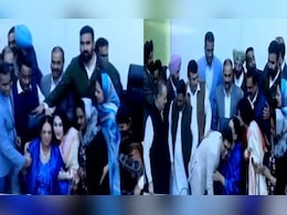 चंडीगढ़ मेयर चुनाव में AAP-कांग्रेस को झटका, BJP की हरप्रीत बबला चुनी गईं मेयर चंडीगढ़ मेयर चुनाव में AAP-कांग्रेस को झटका, BJP की हरप्रीत बबला चुनी गईं मेयर