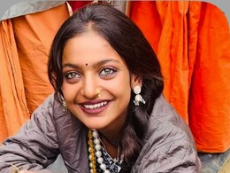 जानें कैसी चल रही है महाकुंभ की मोनालिसा की एक्टिंग क्लासेस, वीडियो में बोलीं- मैं तो अनपढ़ गंवार हूं... जानें कैसी चल रही है महाकुंभ की मोनालिसा की एक्टिंग क्लासेस, वीडियो में बोलीं- मैं तो अनपढ़ गंवार हूं...