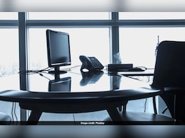 No Proposal To Increase Working Hours To 70 or 90 Hours Per Week: Centre No Proposal To Increase Working Hours To 70 or 90 Hours Per Week: Centre