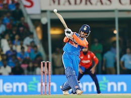 IND vs ENG: तिलक वर्मा के शानदार प्रदर्शन से भारत ने दूसरे टी20 में इंग्लैंड को हराया, सीरीज में 2-0 की बढ़त   IND vs ENG: तिलक वर्मा के शानदार प्रदर्शन से भारत ने दूसरे टी20 में इंग्लैंड को हराया, सीरीज में 2-0 की बढ़त