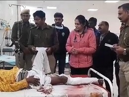 धौलपुर में भीषण सड़क हादसा, भात देकर लौट रहे ट्रैक्टर-ट्राली को पीछे से पिकअप ने मरी टक्कर; 1 मौत 18 घायल  धौलपुर में भीषण सड़क हादसा, भात देकर लौट रहे ट्रैक्टर-ट्राली को पीछे से पिकअप ने मरी टक्कर; 1 मौत 18 घायल
