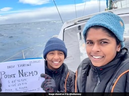 PM Modi Lauds "True Courage" Of 2 Navy officers Who Crossed Point Nemo PM Modi Lauds "True Courage" Of 2 Navy officers Who Crossed Point Nemo