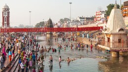Mauni Amavasya 2025: आज है मौनी अमावस्या, घर पर करें अमृत स्नान, इस शुभ मुहूर्त में करें स्नान-दान