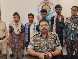 गरियाबंद मुठभेड़ के बाद पुलिस को फिर मिली बड़ी सफलता, 3 लाख के 4 इनामी नक्सली गिरफ्तार गरियाबंद मुठभेड़ के बाद पुलिस को फिर मिली बड़ी सफलता, 3 लाख के 4 इनामी नक्सली गिरफ्तार