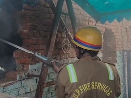 4, Including 2 Children, Died As Fire Erupts In A House In Ghaziabad 4, Including 2 Children, Died As Fire Erupts In A House In Ghaziabad