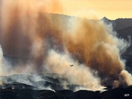 Air Tankers Fight Los Angeles Wildfires From Frantic Skies Air Tankers Fight Los Angeles Wildfires From Frantic Skies