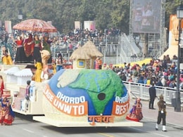 गणतंत्र दिवस की राष्ट्रीय परेड में गुजरात की हैट्रिक, तीसरी बार पॉपुलर चॉइस श्रेणी में बना पहली पसंद गणतंत्र दिवस की राष्ट्रीय परेड में गुजरात की हैट्रिक, तीसरी बार पॉपुलर चॉइस श्रेणी में बना पहली पसंद