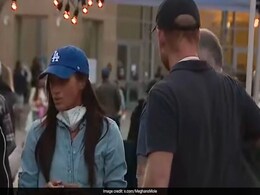 Prince Harry, Meghan Markle Meet California Wildfires Victims, Distribute Aid Prince Harry, Meghan Markle Meet California Wildfires Victims, Distribute Aid