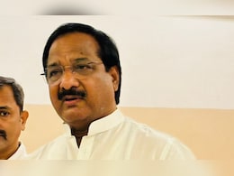 मेनका गांधी की याचिका पर सुप्रीन कोर्ट ने UP की सुल्तानपुर सीट से सांसद राम भुआल निषाद से मांगा जवाब मेनका गांधी की याचिका पर सुप्रीन कोर्ट ने UP की सुल्तानपुर सीट से सांसद राम भुआल निषाद से मांगा जवाब
