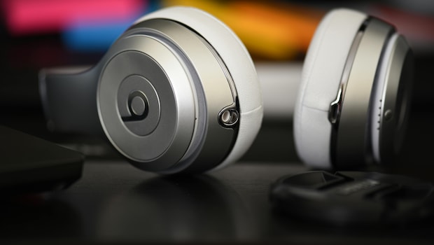 Best Deals On Bluetooth Headphones From Flipkart