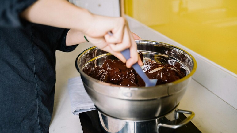 चॉकलेट फाउंटेन पर ये हैं ऐसे शानदार ऑफर, कि ऑर्डर किए बिना नहीं रह पाएंगे आप चॉकलेट फाउंटेन पर ये हैं ऐसे शानदार ऑफर, कि ऑर्डर किए बिना नहीं रह पाएंगे आप